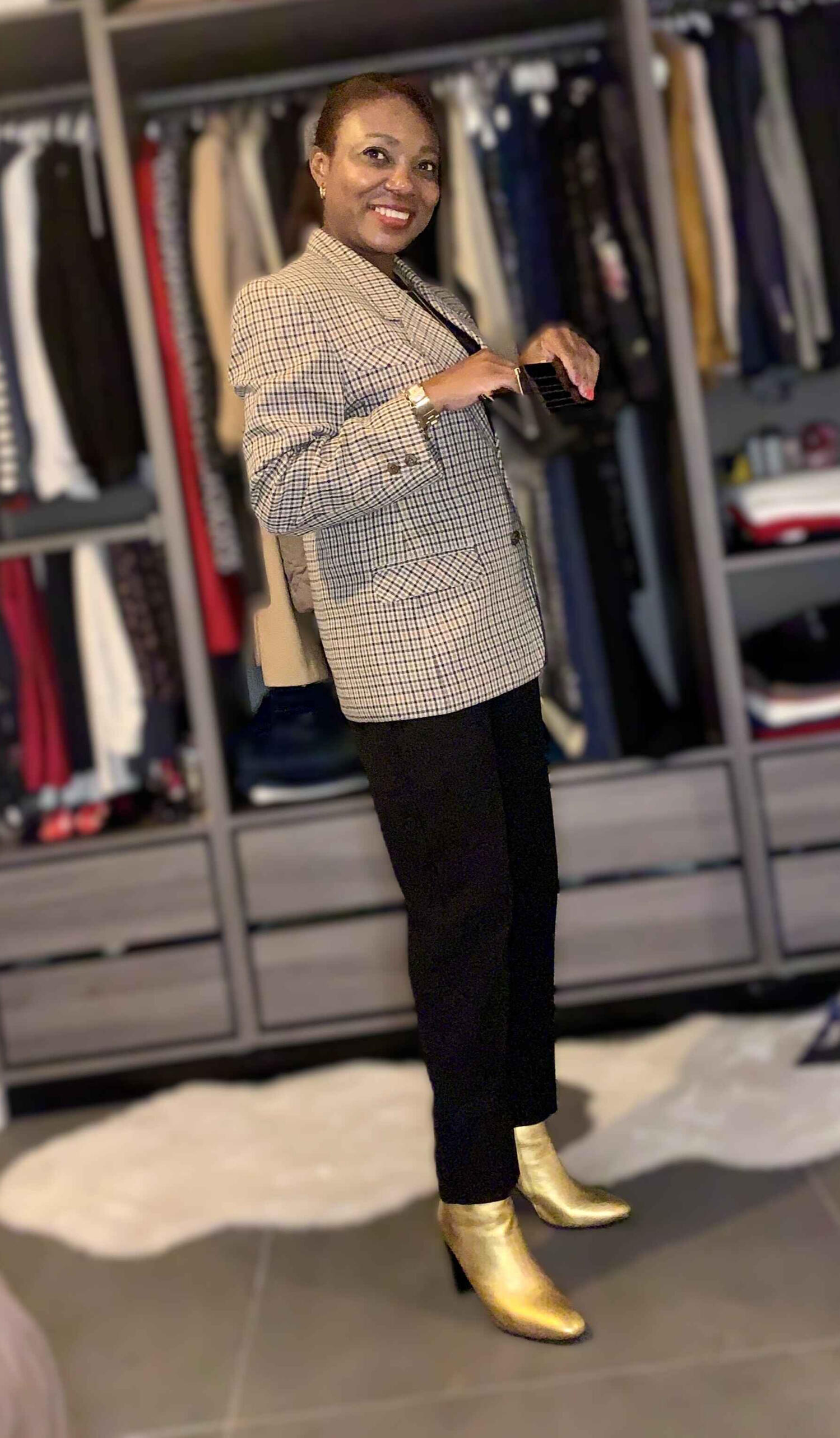 Smiling Voice – Personalized uplifting voice messages and short positivity calls designed to reduce stress, boost mood, and bring emotional comfort. Hear a healing smile today.